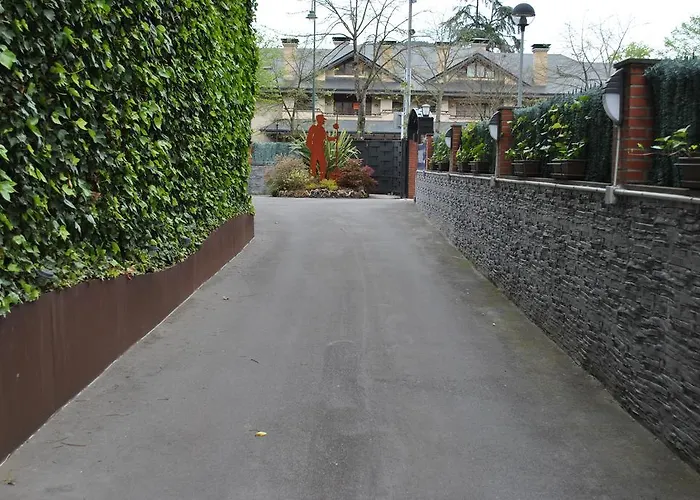 מלון - Adults Only