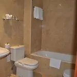 - Adults Only Hotell